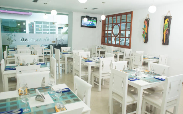 Hotel Costa Bonita