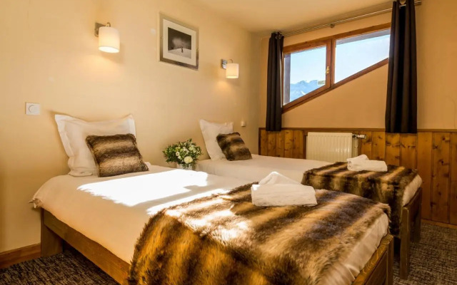 Cerise Val Thorens Val 2400