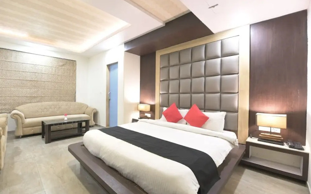 Hotel Grand Majestic