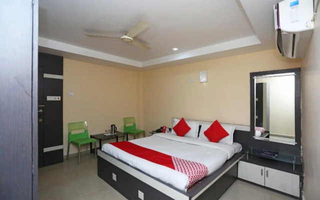 Green Field by OYO Rooms