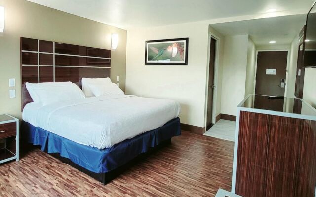 Brooklyn Broadway Hotel