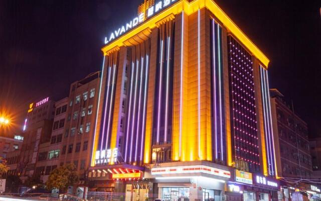 Lavande Hotel Guangzhou Zengchen Xintang Light Rail Metro Station