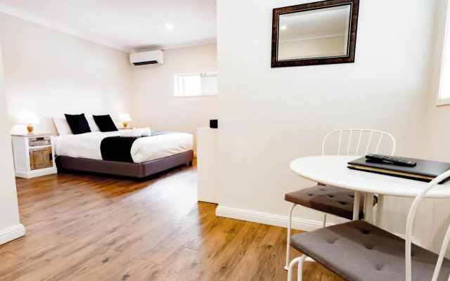 Bundanoon Country Inn Motel