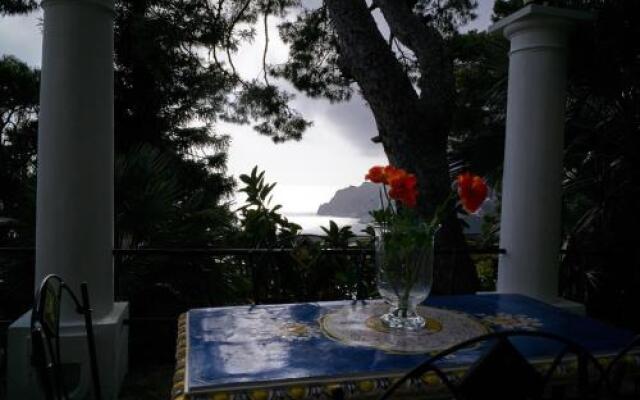 Villacore Capri