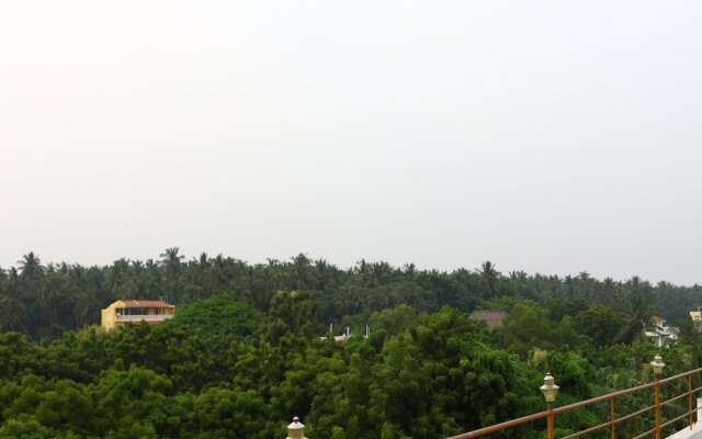 OYO 10095 Home Green View 3BHK Aurovile Beach