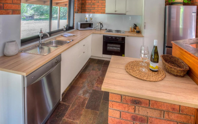 On the River, Porepunkah - Bright VIC