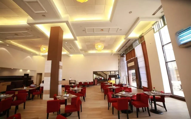 Grand Riverview Hotel