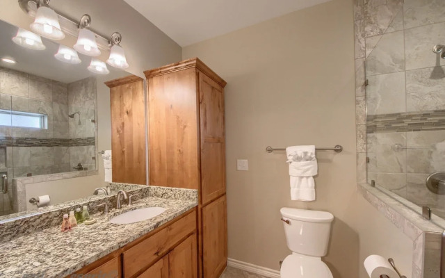 Lazy Daze RG210 - 3 Br Condo