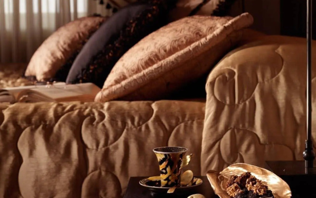 Отель Divani Caravel