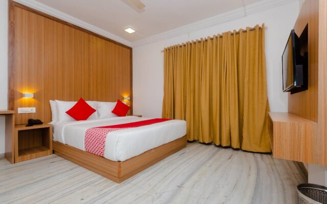 Aviva Lite By OYO Rooms