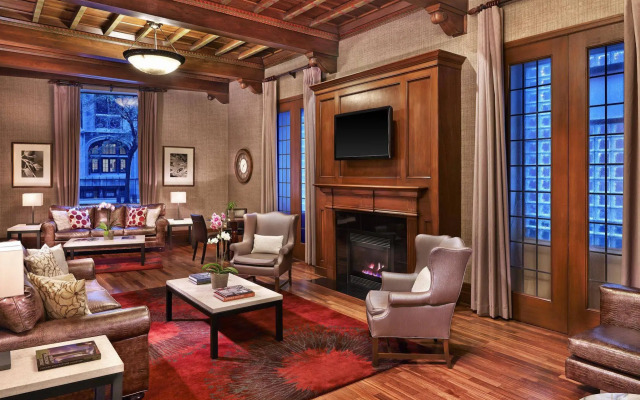 Tremont Hotel by SB at Chicago Magnificent Mile