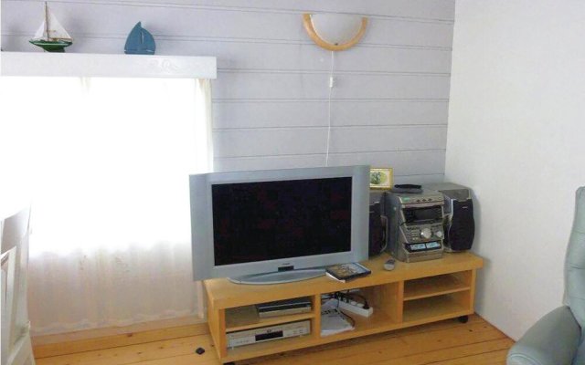Nice Home in Farsund With 3 Bedrooms and Internet