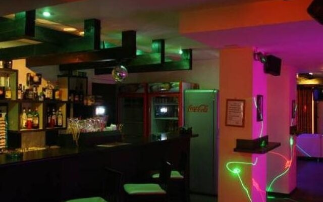 Hotel Bradul