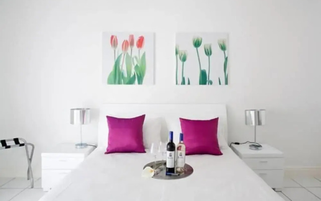 Allee Bleue Hospiltality