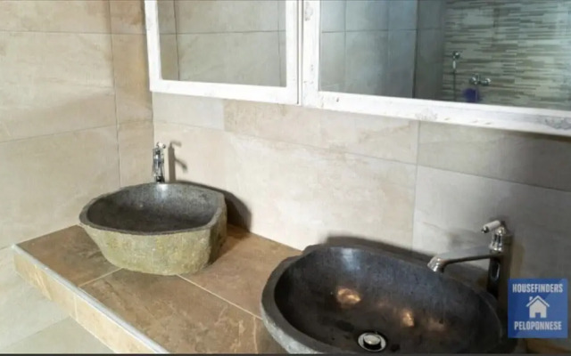 Lovely 3-bed Villa. Private Pool in Agios Nikolaos
