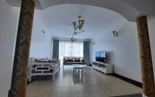 Stay.Plus Queen's Royal Apartments Nyali