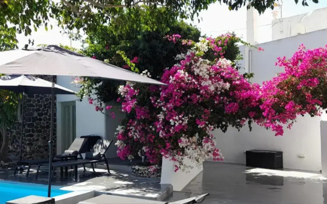 Villa LuxL