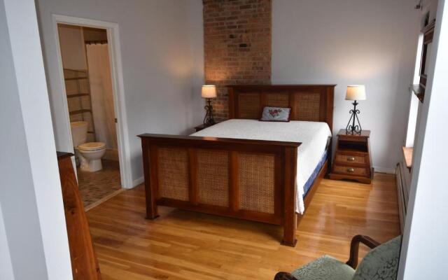 Riverhouse Extended Stay Apartment