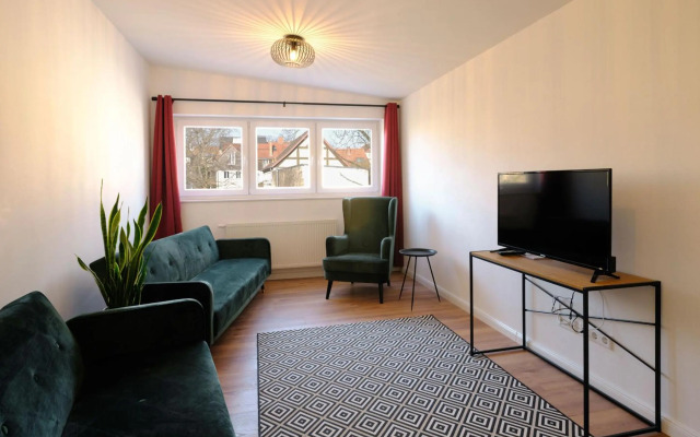 Travel Art Boardinghouse