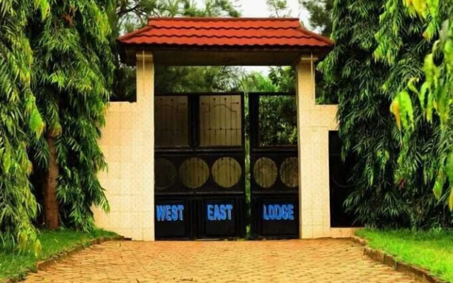 West East Lodge