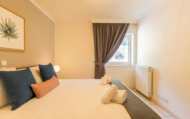 Spacious apartment in Philopappou A7