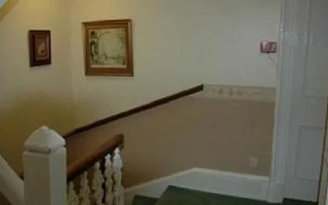 Eglinton Guest House