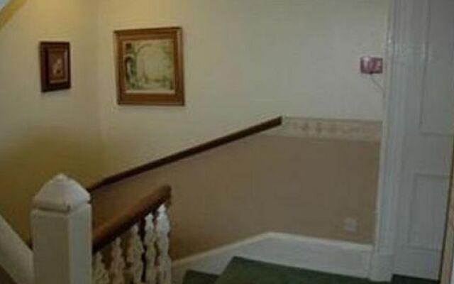 Eglinton Guest House