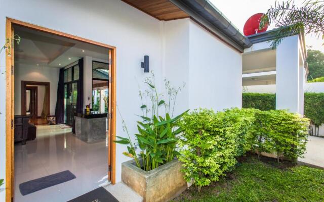Emotion1 Villa by Jetta