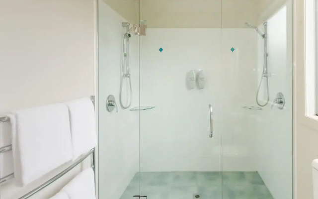 Raumati Sands Resort