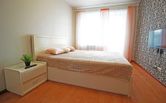 Apartment on Karl Marx Avenue 10A
