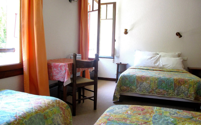 Les Acacias Bellevue