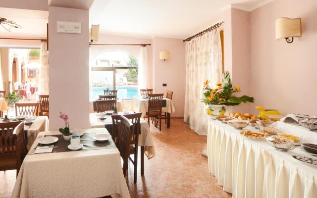Andromaco Palace Hotel