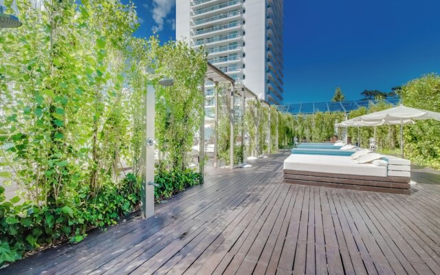 Oceana Suites Yoo