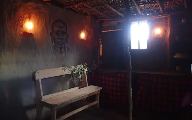 Olonyori Maasai House