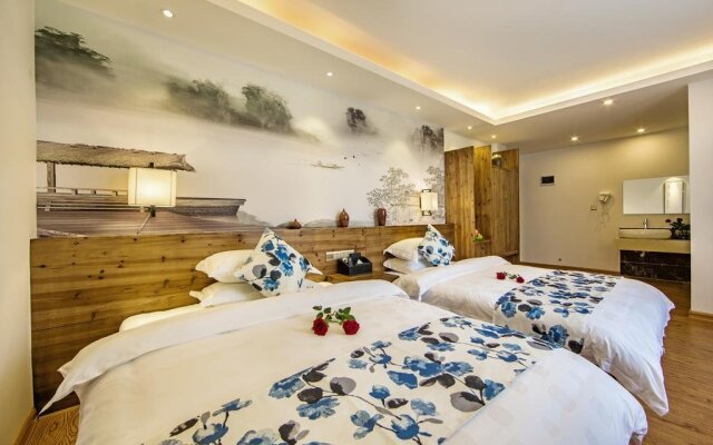 Dream In Jiangnan Hotel