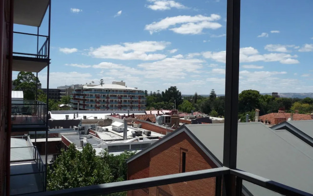 Luxury Escape in Adelaides East End
