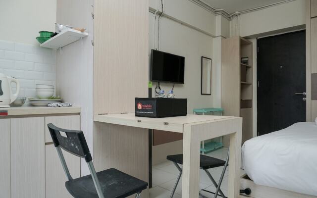 Comfortable and Homey Studio Apartment at Kebagusan City