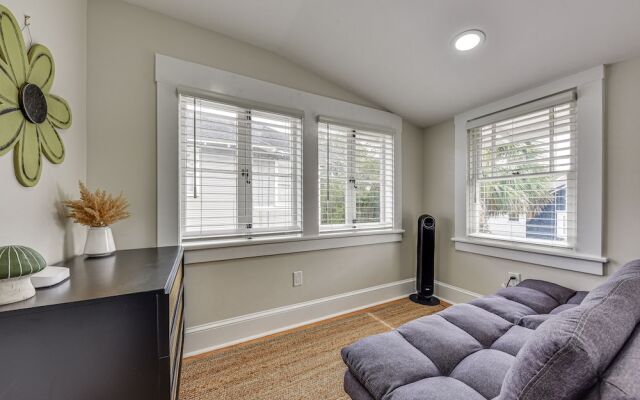 Chic Jacksonville Getaway, Walk to River & Parks!
