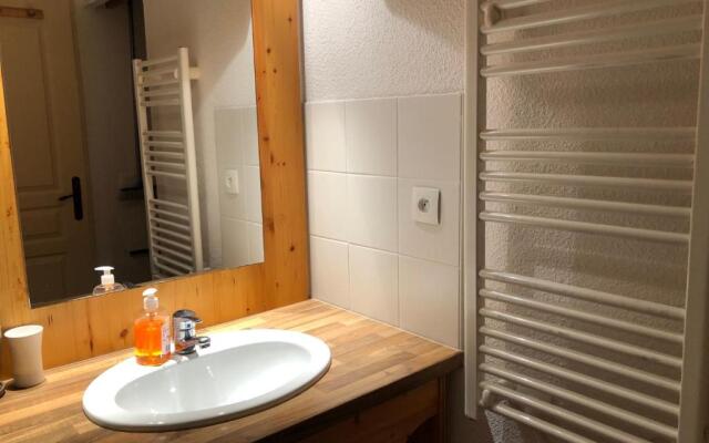 Bel appartement en résidence avec piscine