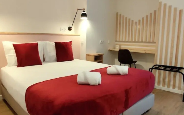 Bacalhoeiros 125 Hotel