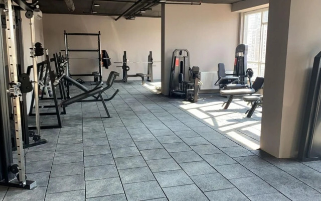 Business-friendly Flat With Central Location in Fikirtepe