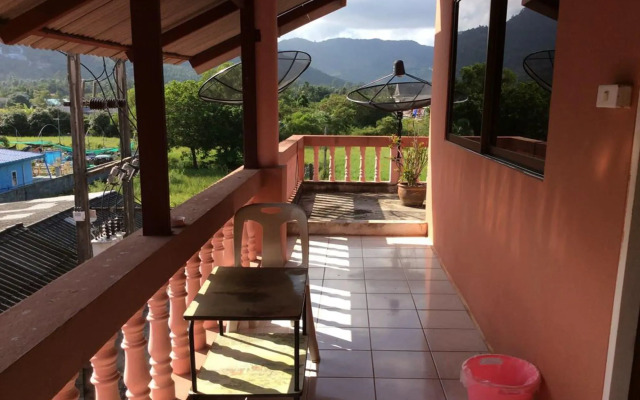 Baan Natcha