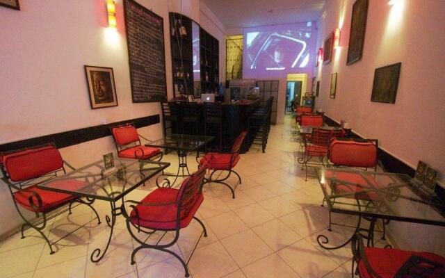 Sary's Guesthouse