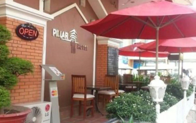 Pillar Hotel