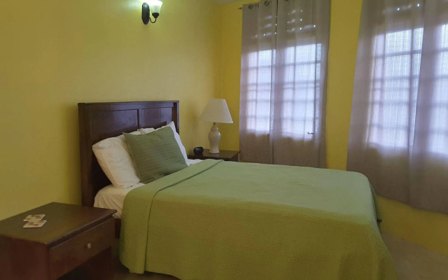 The Apartments at Jolly Castle