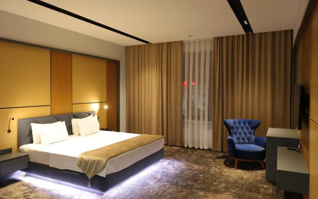 Astra Hotel