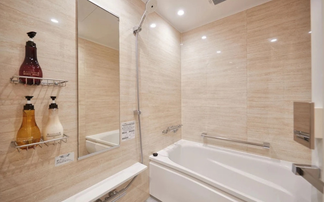 Y'sinn Naha Orokuekimae