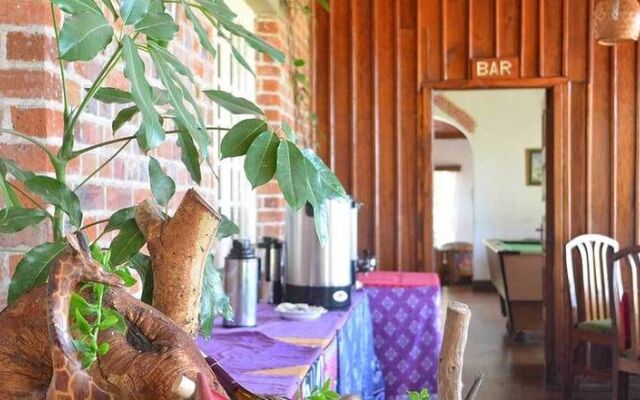 Jacaranda Lake Elementaita Lodge