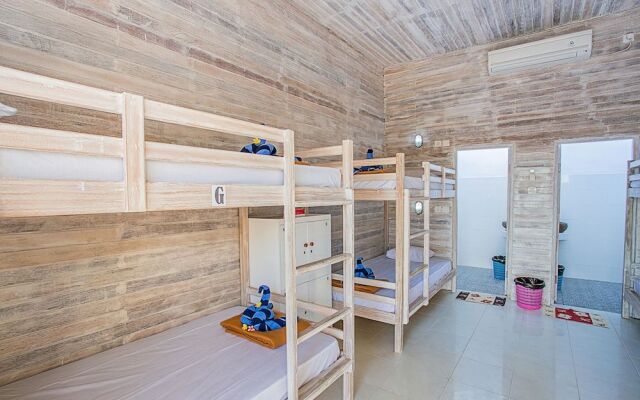 Candy Bed & Breakfast