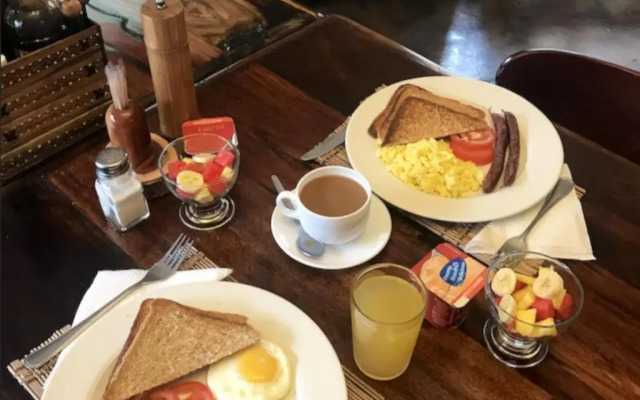 Africa Footprints Lodge Kempton Park